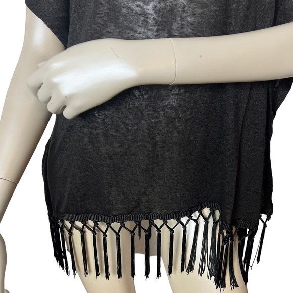 Esperanza New York Black Draped Fringe Top - Picture 4 of 10